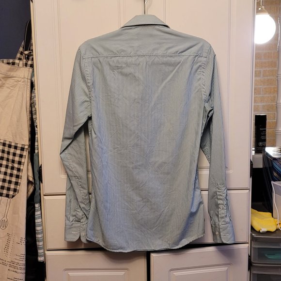 💖2 for $30!💖  RW&CO. Green and White Stripe Button Up Collar Shirt - Picture 3 of 8
